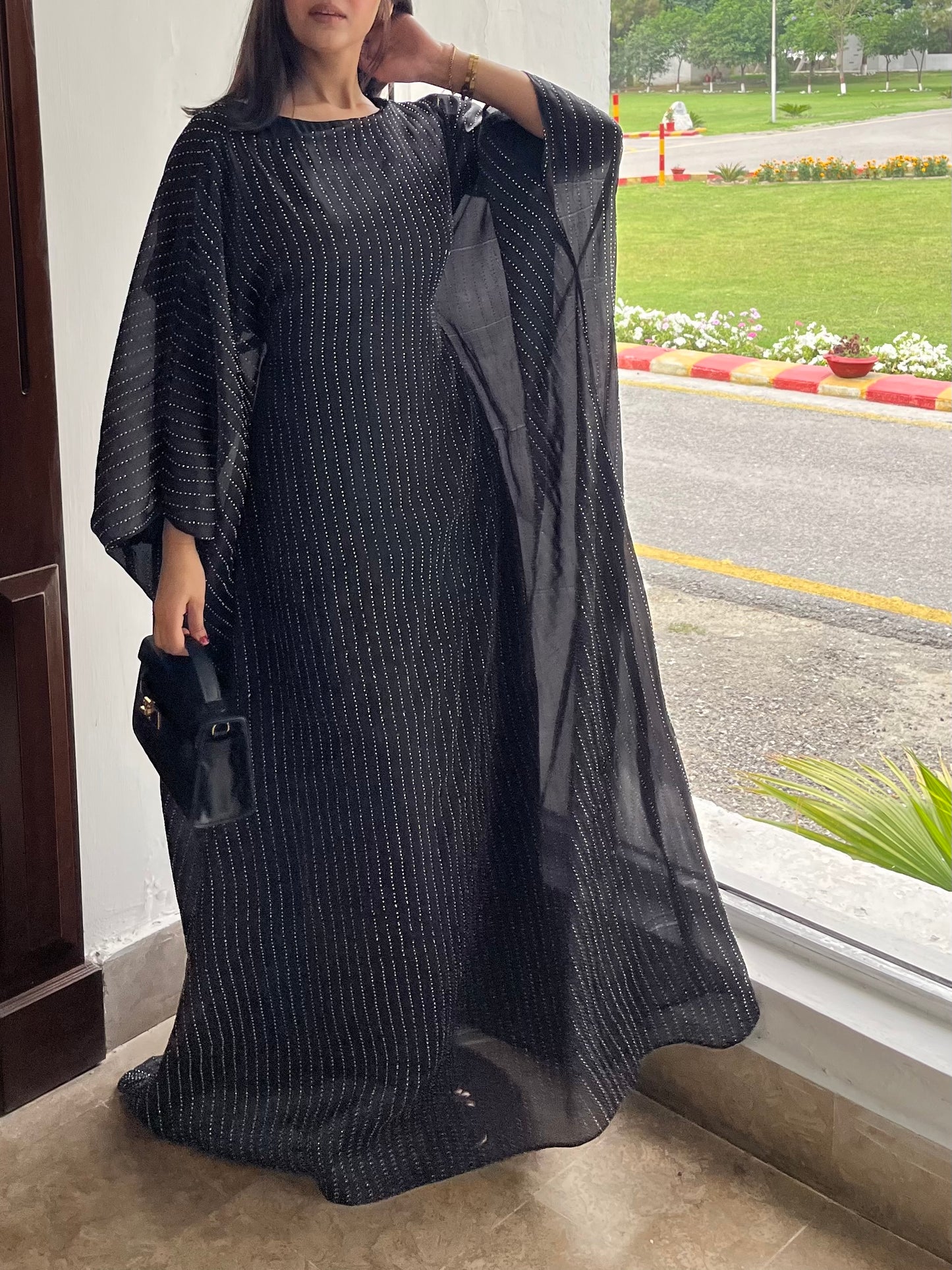 Black - Layali twilight vertical